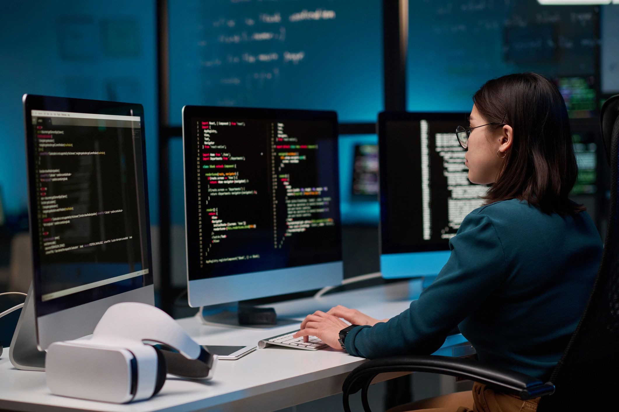Advanced Data Analytics with Power BI